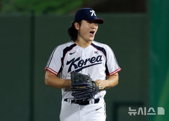 대만 철벽 봉쇄한 <b>곽빈</b> "한 경기로는 만족 못해…무조건 우승"[나고야AG...