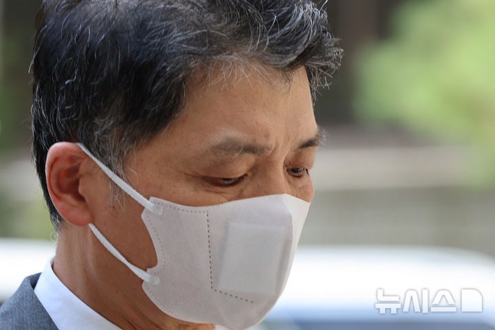<b>김범수</b>, <b>결심공판 출석</b>