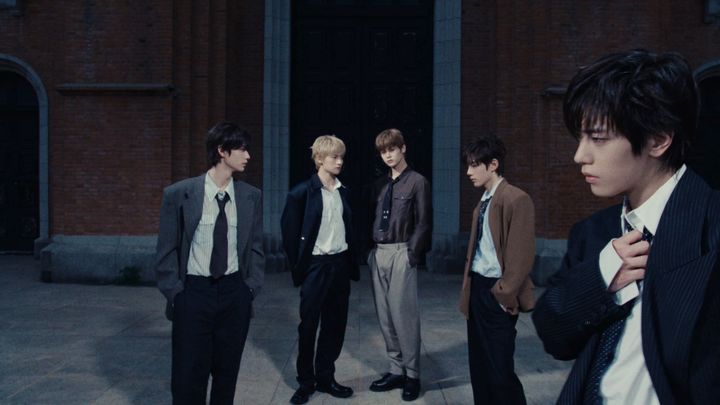 <b>클로즈 유어 아이즈</b>, 윤시내 '이 밤을 즐겁게' 샘플링…'드롭 댓!'