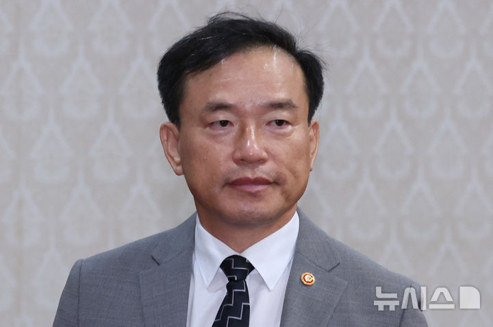 [서울=뉴시스] 조수정 기자 = 김종철 방송미디어통신위원장. 2026.09.22. chocrystal@newsis.com