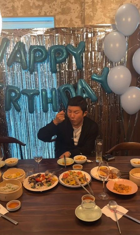 <b>조세호</b> 근황 담긴 <b>SNS</b> 등장 "조폭이 소개해 줬다는데…"