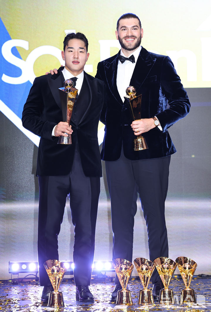 '역대급 경쟁' <b>김도영</b>·곽빈 등 MVP 후보 발표…허인서·문정빈 신인왕...