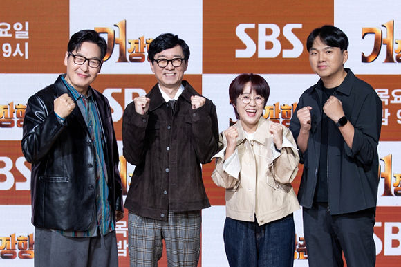 장항준, '<b>거장항준</b>'으로 토크쇼 도전…"시청률보다 웃음"