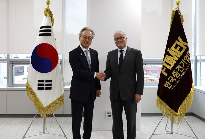 글로벌 공급망 요동치는데… 최진식 회장이 EU로 달려간 이유
