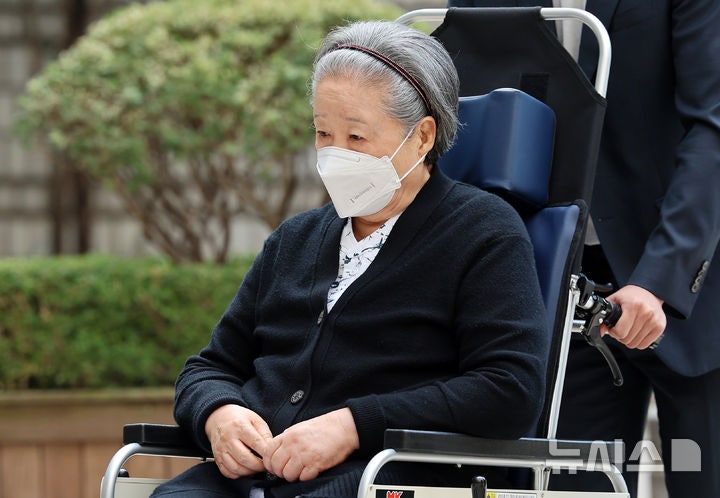 통일교 <b>한학자</b>, 2심서 <b>보석</b> 인용돼 석방…"건강상태 등 고려"