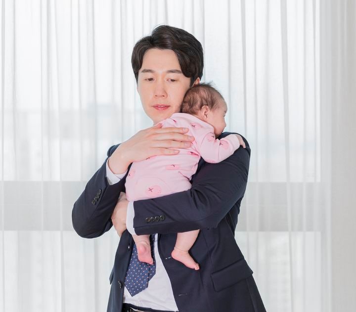 '아빠 육휴'는 1년만 인정?...출연연 4곳, 성차별 규정 늦장 손질 - 뉴스 썸네일 이미지