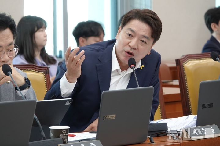 <b>부승찬</b>, 소방 재정 <b>발언 사과</b>…"신중한 언행 못했다, 깊이 반성"
