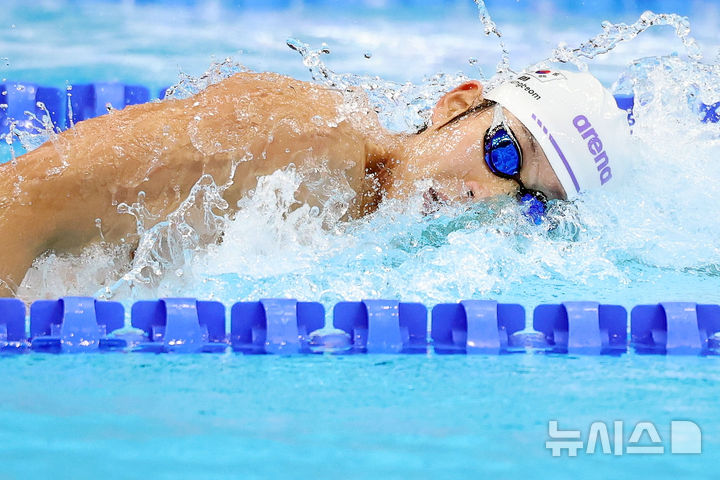 '나고야 金' <b>김영범</b>, <b>전국체전</b> 자유형 100m 금메달…<b>4관왕</b> 등극