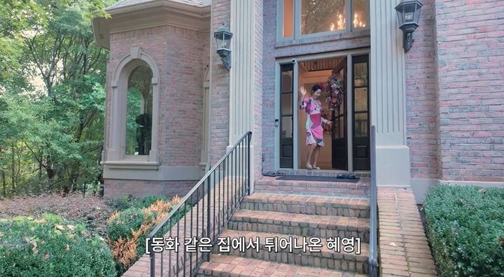 <b>이혜영</b>, 90세 母 위한 <b>미국 3층 대저택</b> 공개