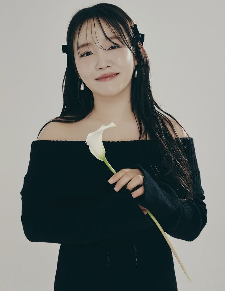<b>윤하</b>, 14년 동행한 <b>소속사</b>와 결별…"정산금 <b>소송</b> 제기"(종합)