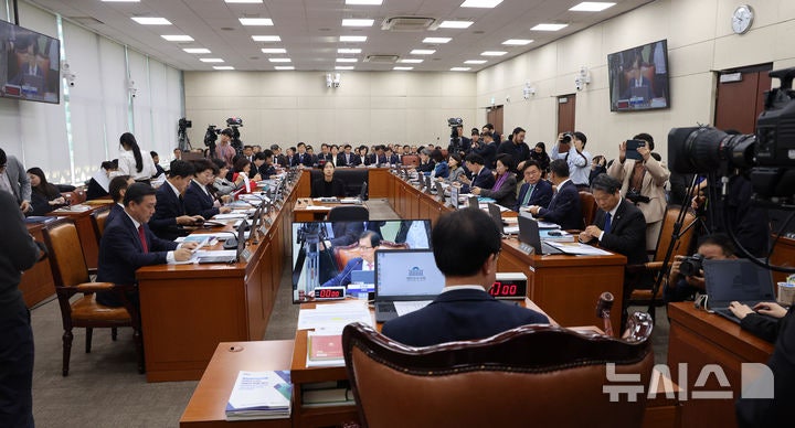 소아응급센터 압수수색에 여야 질타…경찰은 "안타깝다"