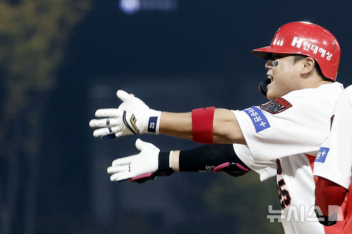 '한준수 3안타' <b>KIA</b>, 삼성에 4-2 <b>역전승</b>…대구서 마지막 승부[<b>PO</b>]