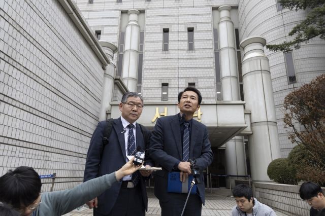 [속보] 고법, <b>가습기 살균제</b> 국가 책임 첫 <b>인정</b>