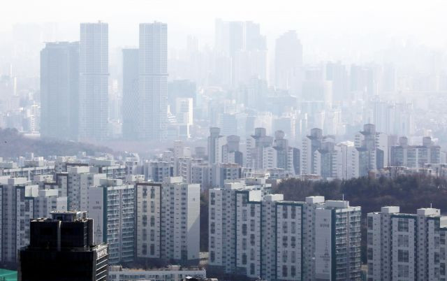 부동산 경기 침체에… 주택건설 등록업체 10년 만에 줄어