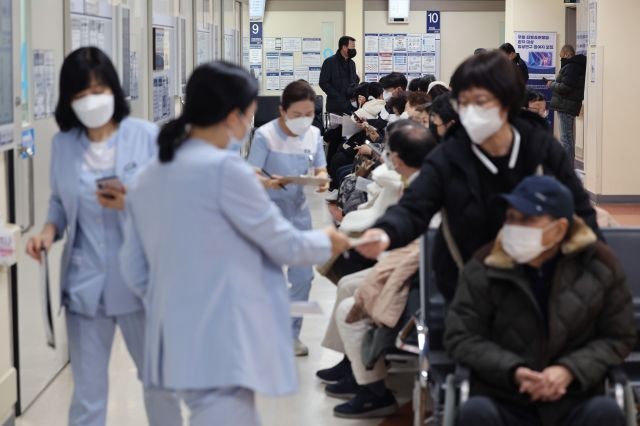 내일부터 <b>간호사도 응급환자 심폐소생술</b>·약물 투여
