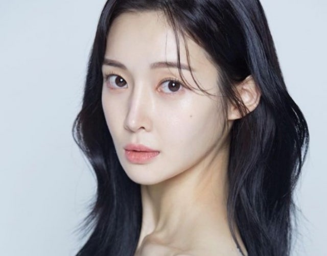 “3700만원 안 갚아” <b>티아라</b> 출신 아름, 사기 <b>혐의</b> 피소