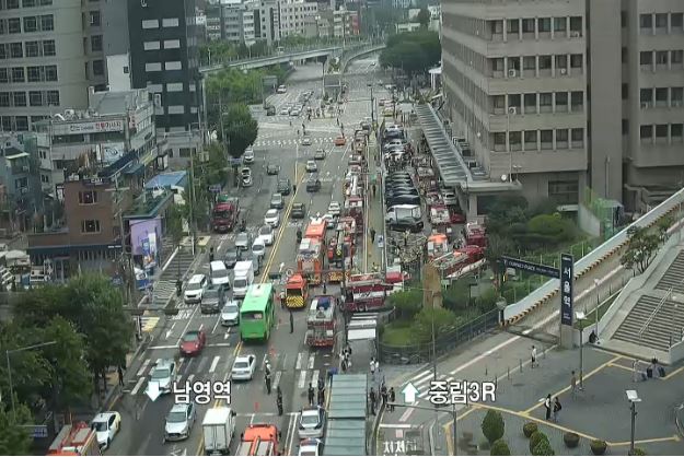 6일 코레일 서울본부 지하에서 화재가 발생해 소방당국이 진화 중이다. 폐쇄회로(CC)TV 영상 캡처