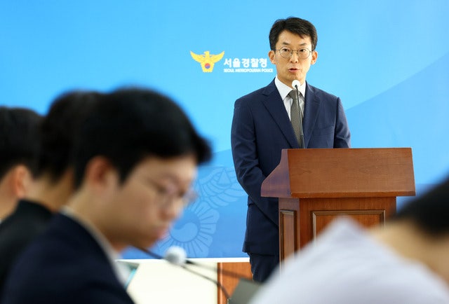 전 삼성전자 임원 구속송치… 中에 ‘<b>반도체</b>공정’ 유출 혐의