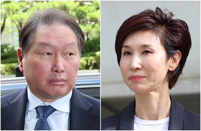 Choi Tae-won, SK Group Chairman (left picture), and No So-young, director of Nabi Art Center. Yonhap News