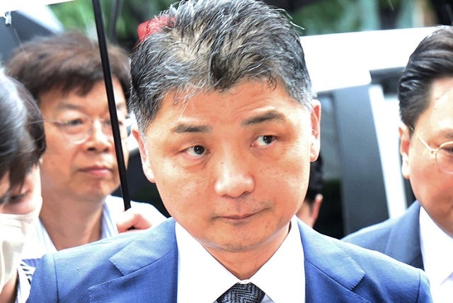 ‘<b>시세조종</b>’ 카카오 <b>김범수</b> 3억 내고 석방…法, 보석 허가