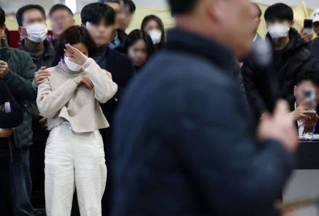 ‘여럿 죽은 집 보상금 많겠다’… 무안 <b>참사</b> 악플러 잡고 보니