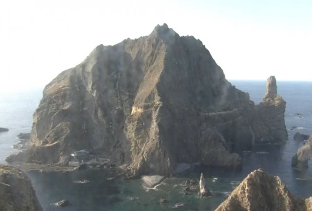 日 <b>산케이</b> “韓 <b>독도</b> 불법점거” 주장… <b>서경덕</b> “폐간해라”