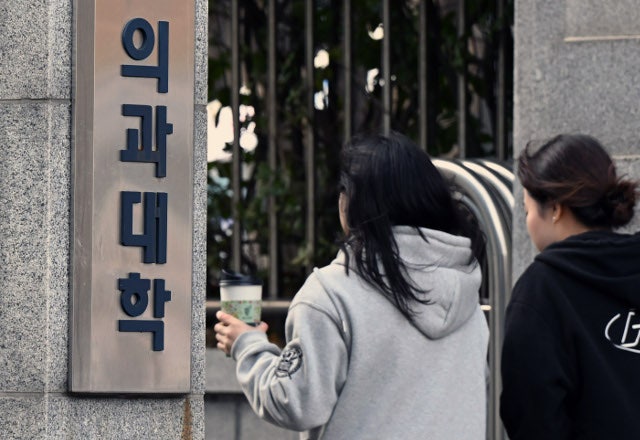 당정 “내년 <b>의대 정원 3058명</b>”… 13개월 만에… 증원 원점으로