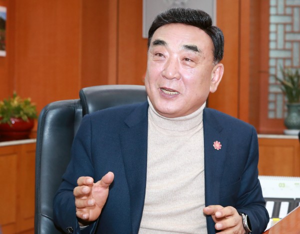 “올해 대기업 본사 울산 유치… 지역경제 활성화 집중할 것”