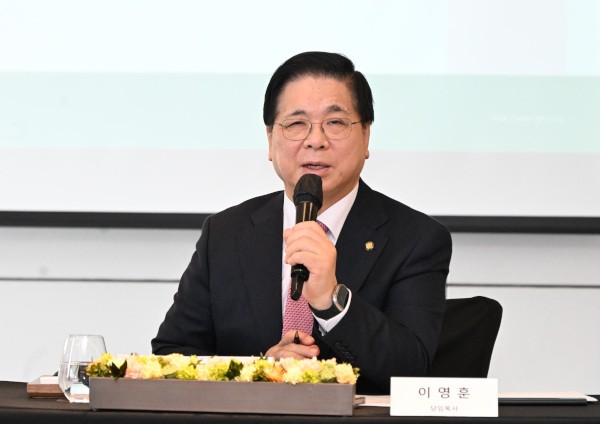 “편 가르기로 나라 무너질 판… 종교계가 대통합 앞장서야”