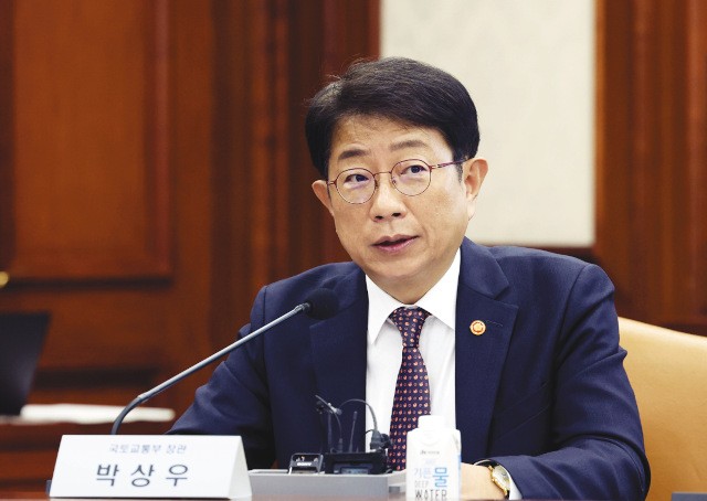 “도시도 빈집이 문제… 도심 재건축 활성화로 해결”