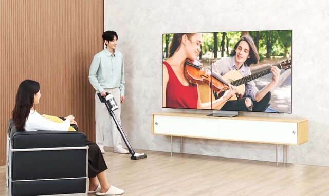삼성·LG, ‘버튼’으로 더 편해진 프리미엄 AI TV 출시