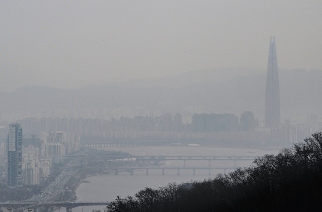 당분간 포근한 봄 날씨… “조심하세요”