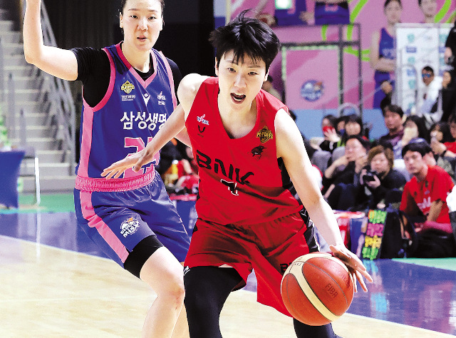 우리은행·BNK ‘박혜진 더비’… 2년 만에 챔프전 격돌