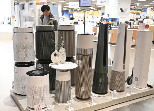 [포토] 미세먼지에 공기청정기 찾는 소비자