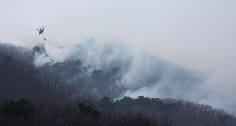 [속보] 정부, ‘<b>산불</b> 피해’ <b>울주</b>·<b>의성</b>·<b>하동</b> <b>특별재난지역</b> 선포