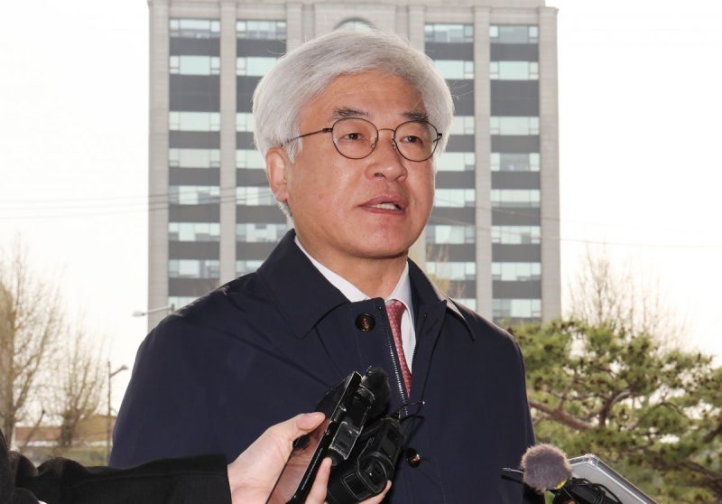 [속보] <b>마은혁</b> “<b>헌법재판관</b>으로서 임무완수 최선 다하겠다”