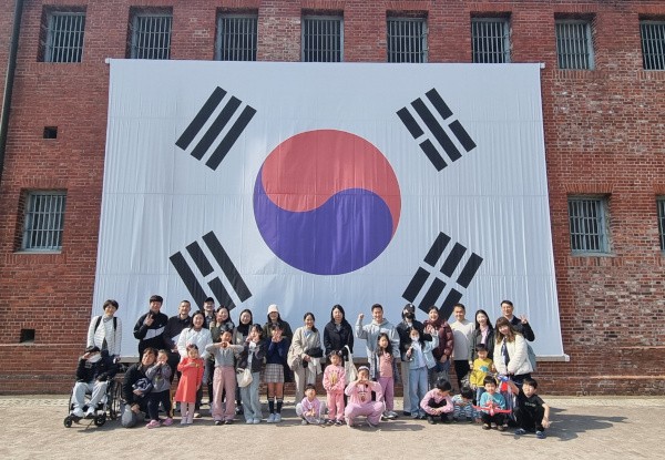 [포토 픽] 공동체와 함께하는 가족 나들이