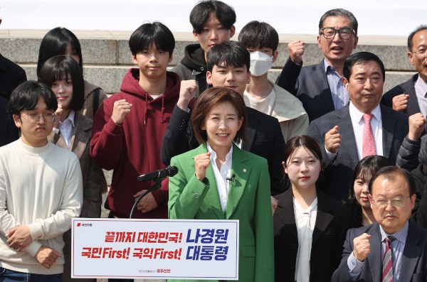 羅 “李 꺾을 필승후보” 출사표