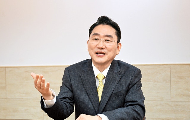 “교회가 사회 통합·공동체 회복의 중심 돼야”