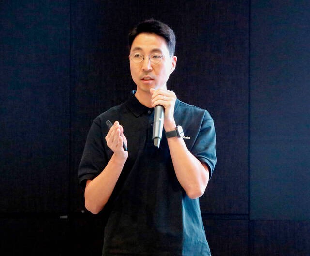 두산로보틱스 “지능형 로봇솔루션 연내 출시”