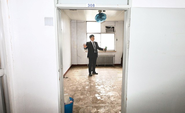 [포토] ‘5·18 흔적’ 광주 옛적십자병원 임시 개방
