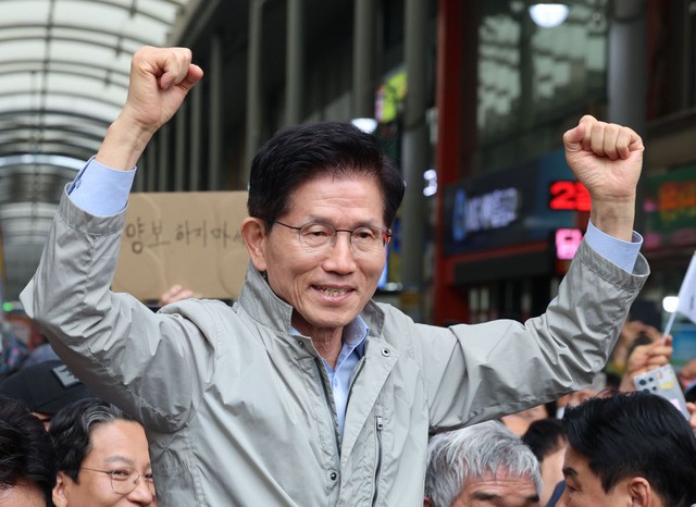 金, 텃밭 TK 돌다 돌연 상경