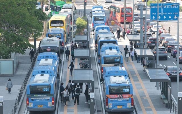서울 시내버스 준법투쟁, 큰 혼란 없어… 8일 파업 여부 결정