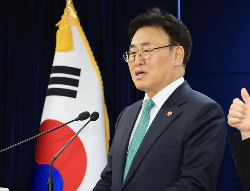 유상임 과학기술정보통신부 장관이 9일 서울 종로구 정부서울청사에서 과기정통부 핵심과제 추진현황 브리핑을 하고 있다.연합뉴스
