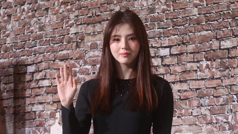 ‘<b>불법 도박장</b>’ 7곳 만든 <b>한소희</b> 엄마, 항소심도 징역형 집유
