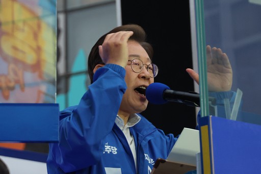 뉴시스