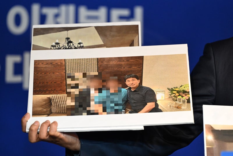 공수처, <b>지귀연</b> ‘<b>룸살롱 접대 의혹</b>’ 수사3부에 배당