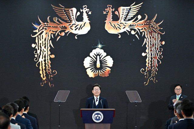 이재명 대통령이 4일 국회에서 열린 제21대 대통령 취임선서식에서 국민께 드리는 말씀을 하고 있다. 이병주 기자