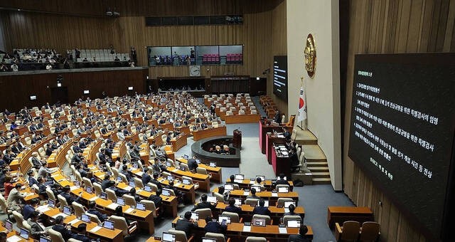 새 정부 이튿날… 내란·김건희·채상병 특검법 통과