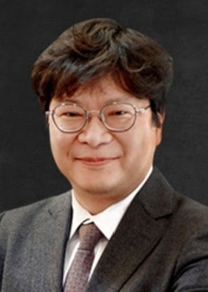[단독] 헌법재판관 거론 이승엽 “대통령실 일, 시간 지나면 정리될것”
